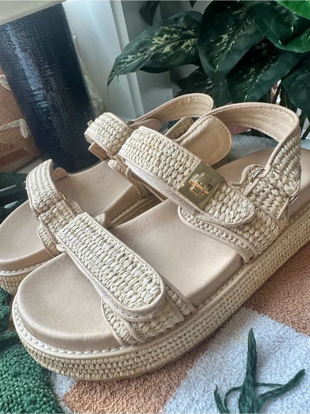 Steve Madden Women's Beige Woven Platform Sandals NEW
